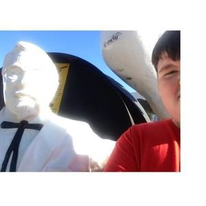 Meet your Posher, Tanner